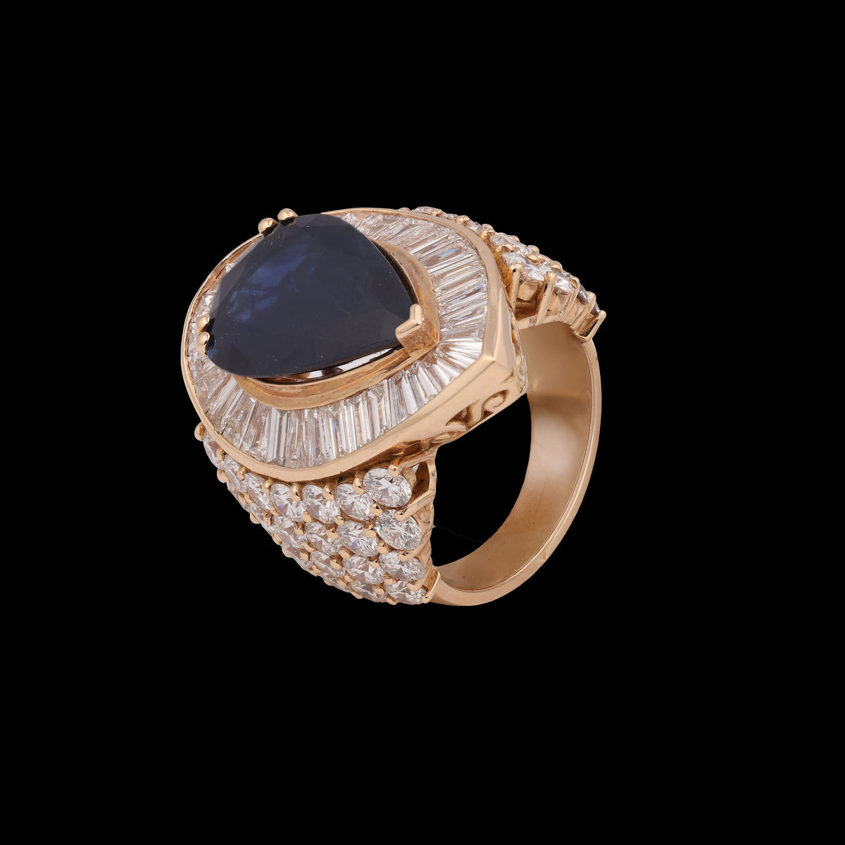 Blue Sapphire Diamond Ring