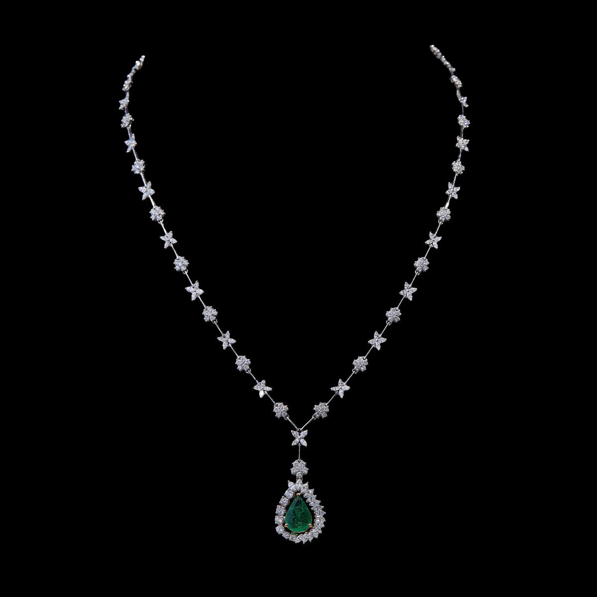 Emerald Diamond Necklace
