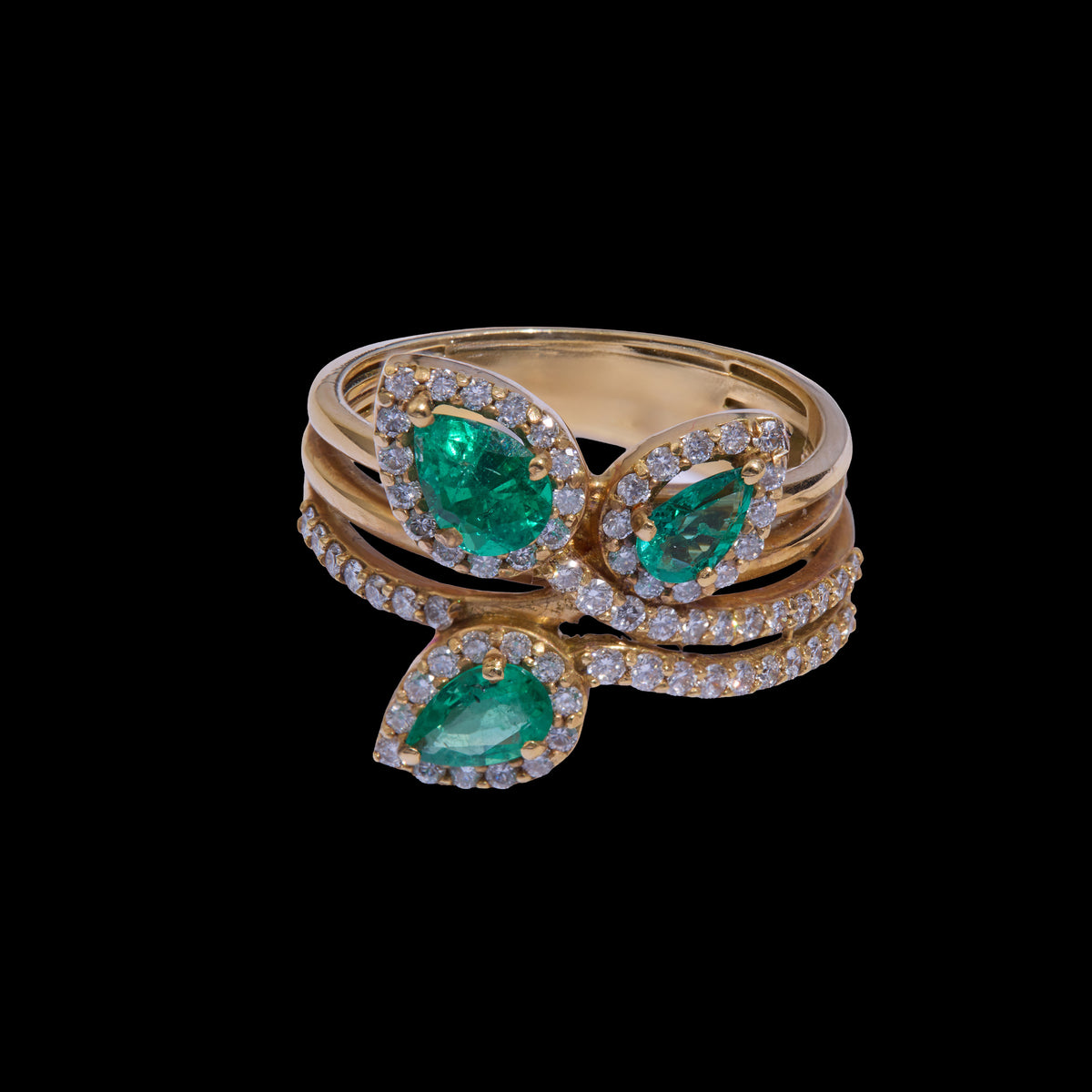Emerald Diamond Ring