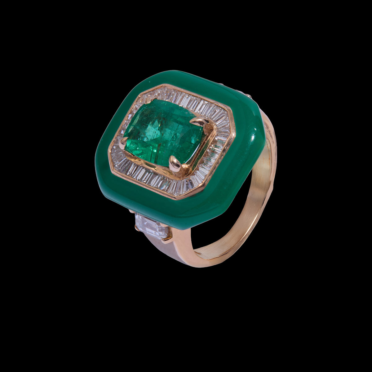 Emerald Diamond Ring