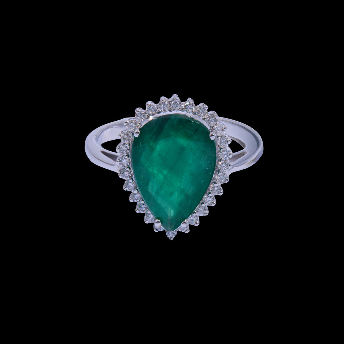Emerald Diamond Ring