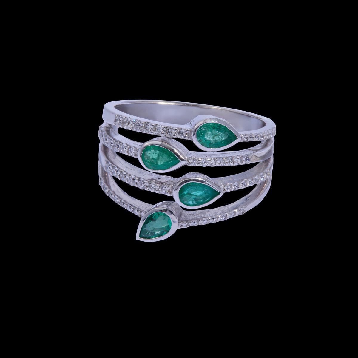 Emerald Diamond Ring