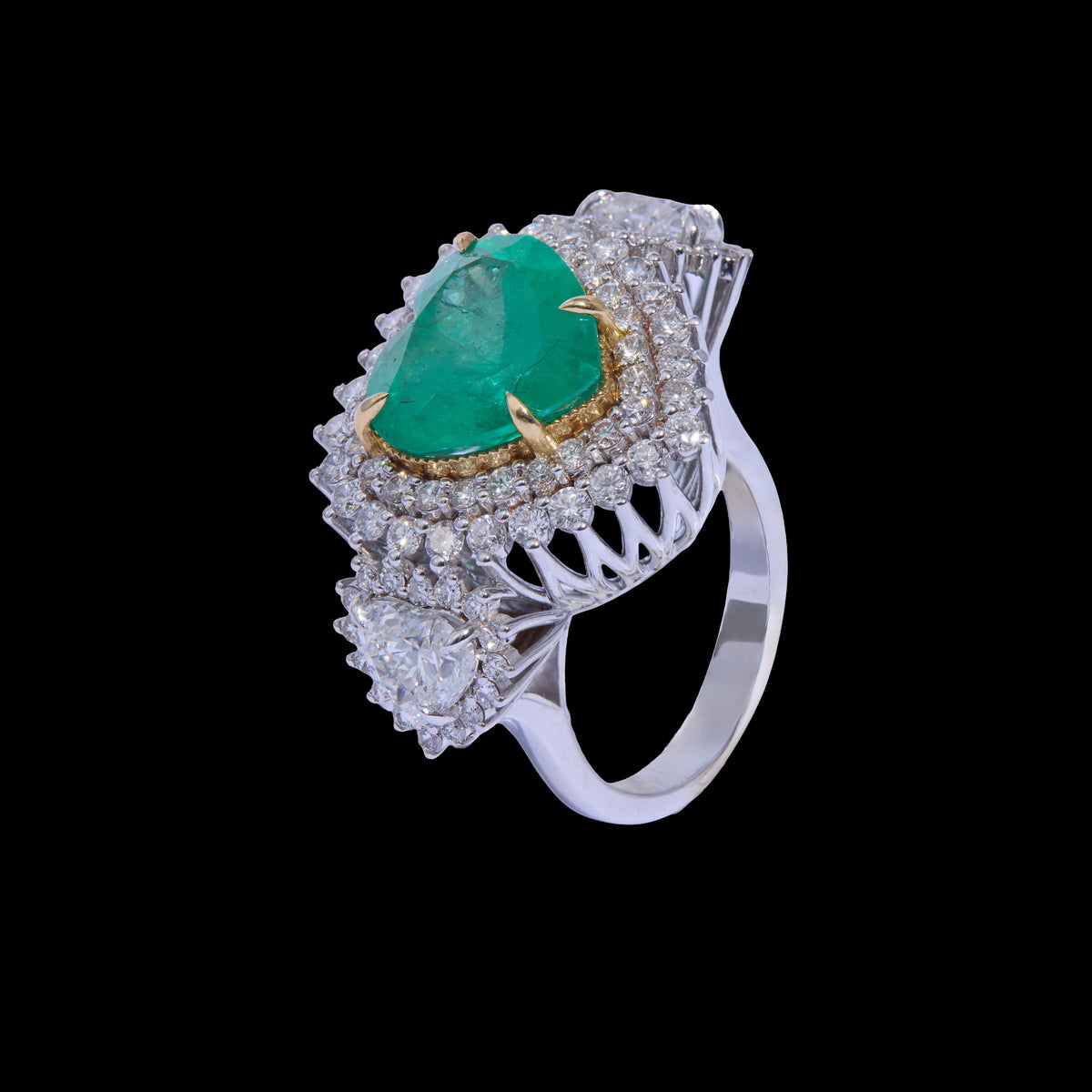 Emerald Diamond Ring