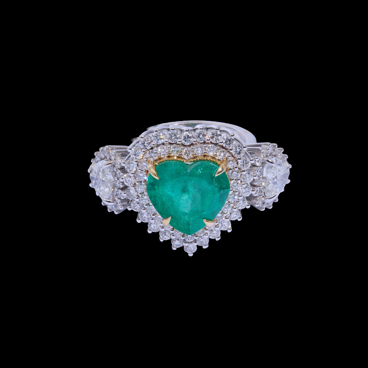 Emerald Diamond Ring