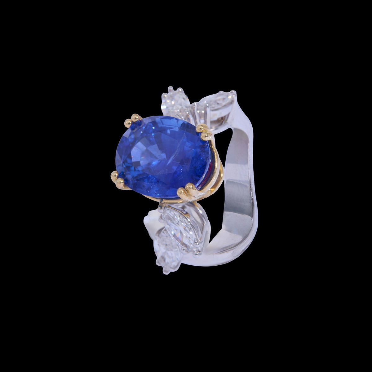 Sapphire Diamond Ring